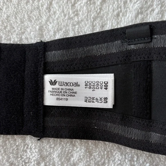 Wacoal Red Carpet Strapless Underwire Bra, Black, 40C (no removable straps) - Picture 2 of 6